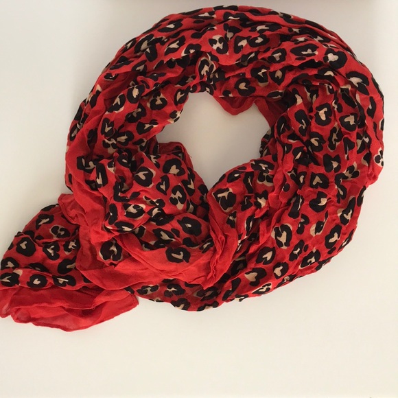 red leopard scarf